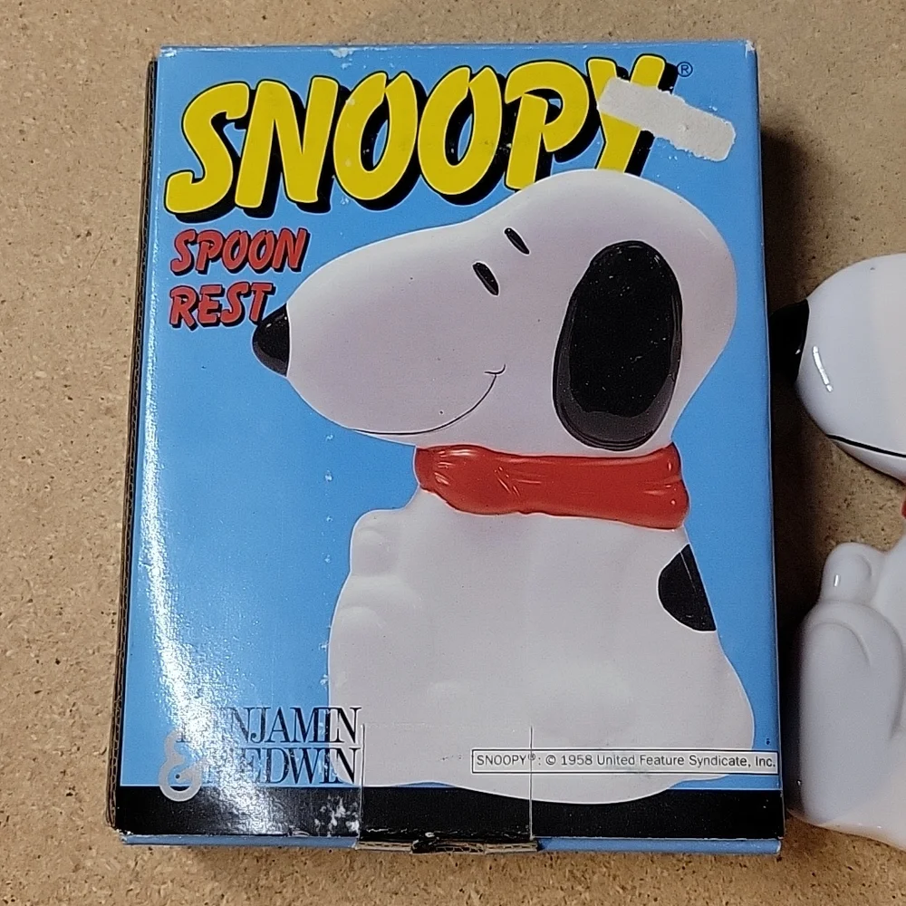 Snoopy Spoon Rest - Picture 4 of 5